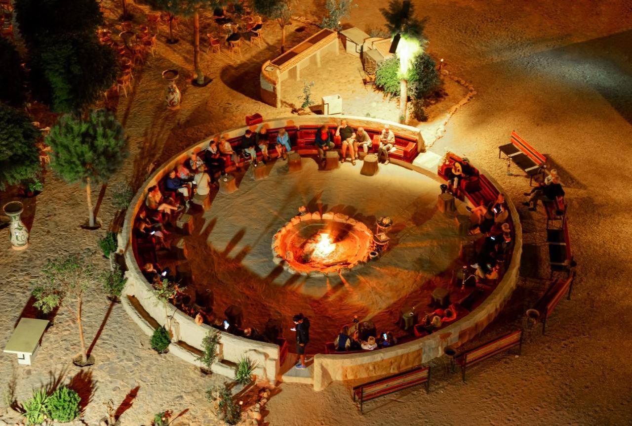 ホテル Little Petra Bedouin Camp Al Ḩayy エクステリア 写真