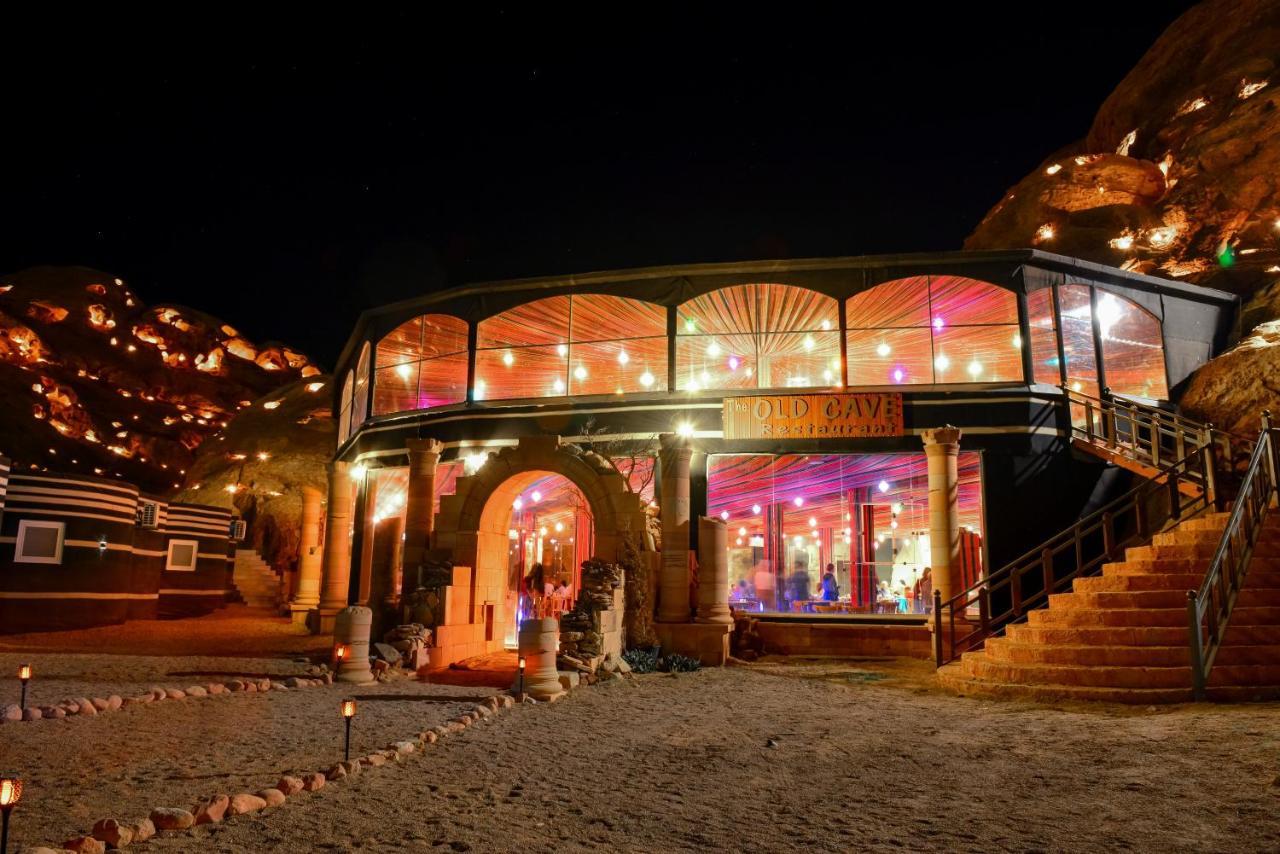 ホテル Little Petra Bedouin Camp Al Ḩayy エクステリア 写真